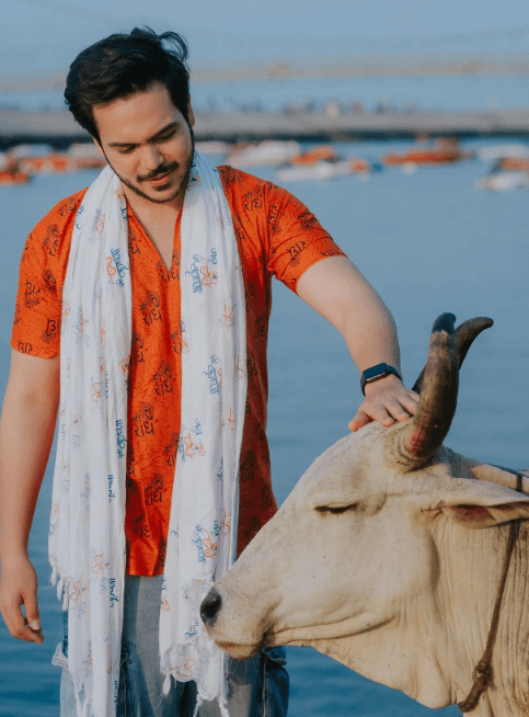 Tappu visited dwarkadhish temple in Gujarat