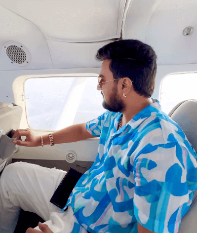 Sagardan Gadhvi shared special pictures from the plane