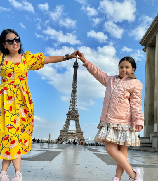 Mahendra Singh Dhoni was spotted enjoying his vacation in Paris